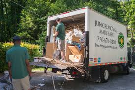 Best Retail Junk Removal  in Effingham, IL